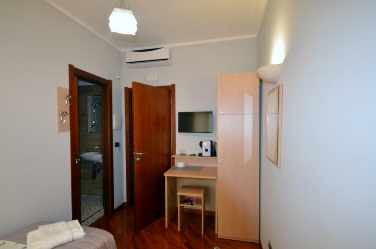 B&B Studio 162 Bari Esterno foto
